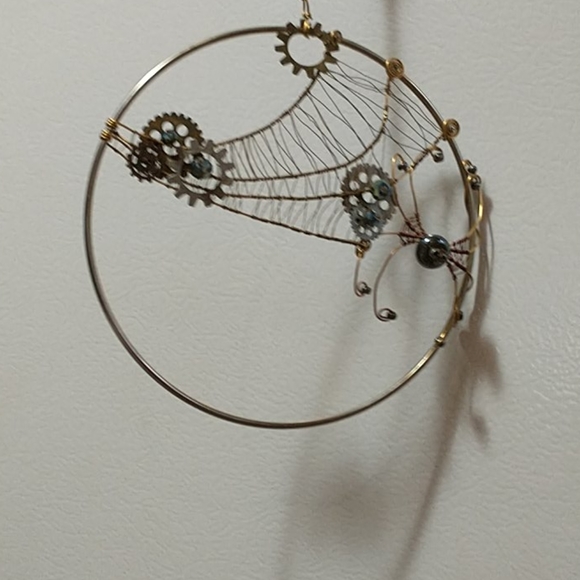 🇨🇦 Steampunk Spider Sun Catcher - Picture 3 of 6